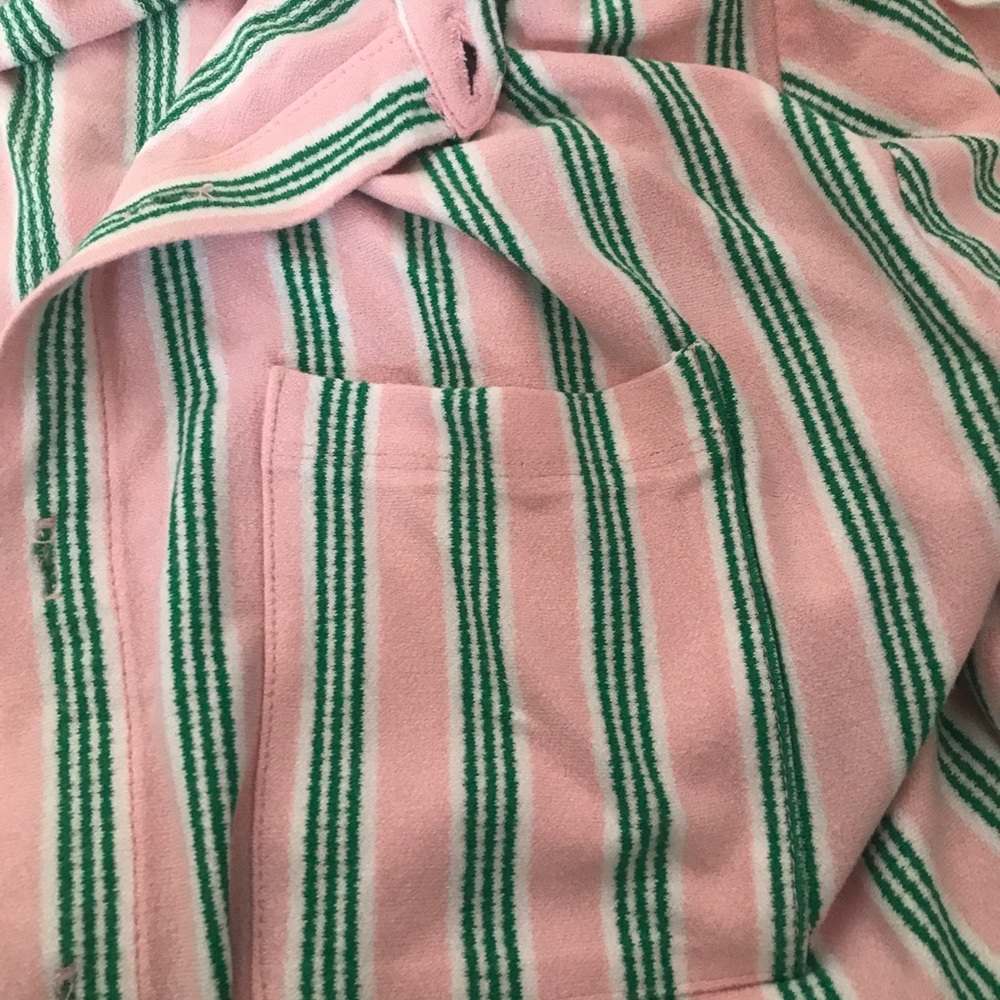 Spring button up - Picture 3 of 4